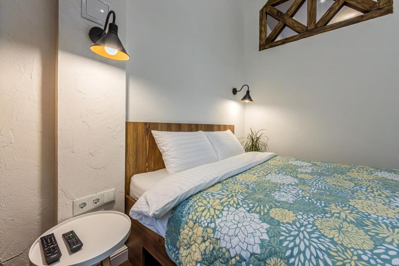 Kyiv Saksahanskoho Apart Hotel Ngoại thất bức ảnh