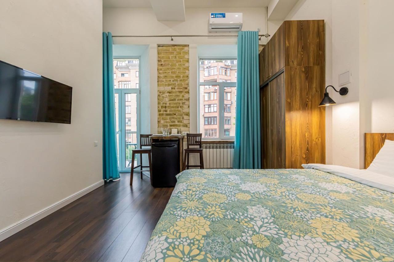 Kyiv Saksahanskoho Apart Hotel Ngoại thất bức ảnh