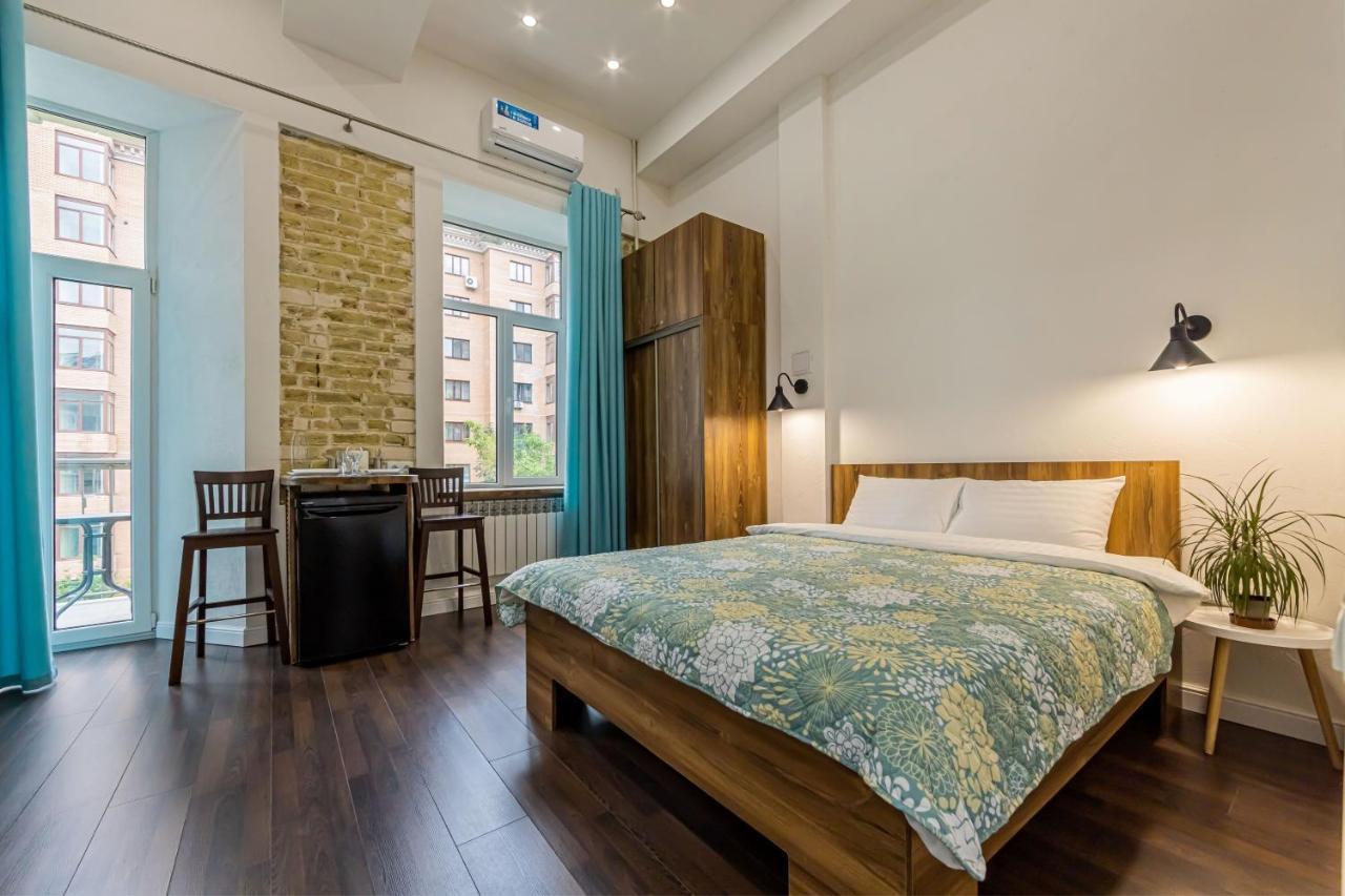 Kyiv Saksahanskoho Apart Hotel Ngoại thất bức ảnh