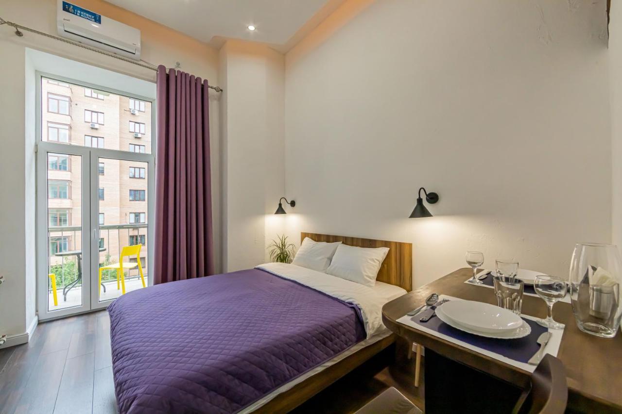 Kyiv Saksahanskoho Apart Hotel Ngoại thất bức ảnh